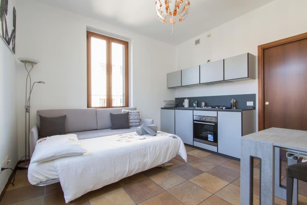 Fabulous Studio In Monza 15 Km To Milan City Centre Екстер'єр фото
