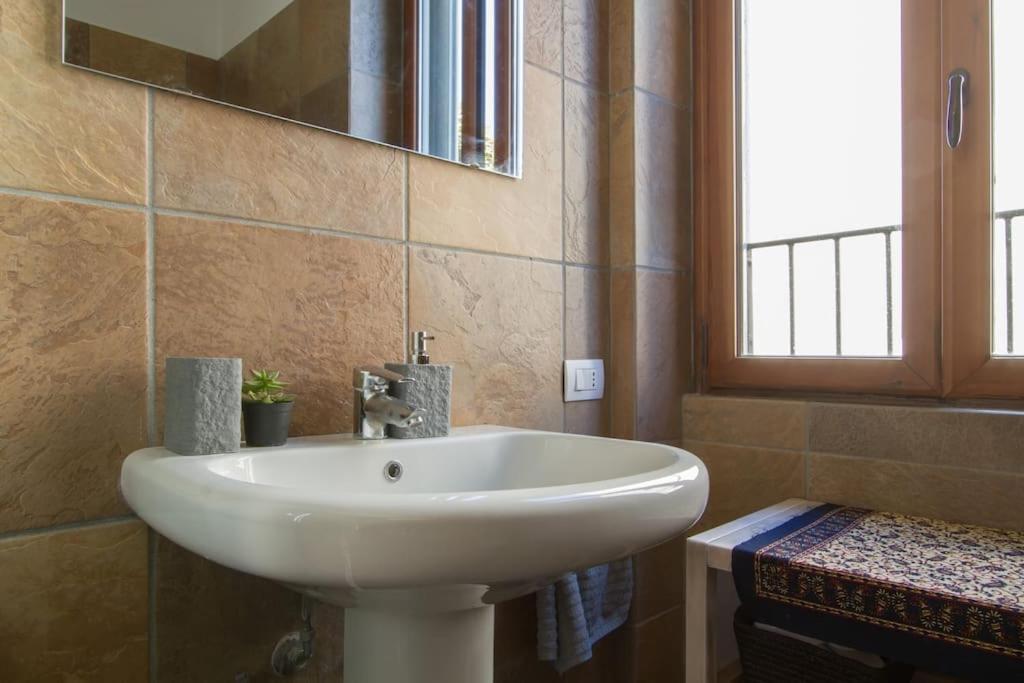 Fabulous Studio In Monza 15 Km To Milan City Centre Екстер'єр фото